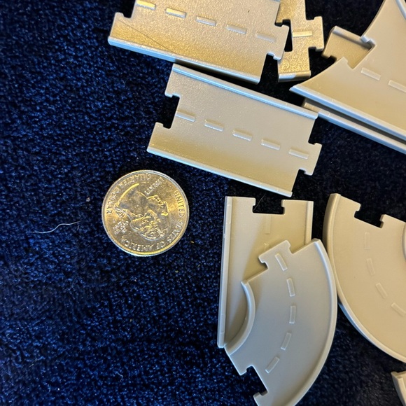 Micro machines parking garage and cars - Picture 9 of 9